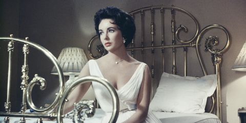 actress-elizabeth-taylor-stars-in-the-mg