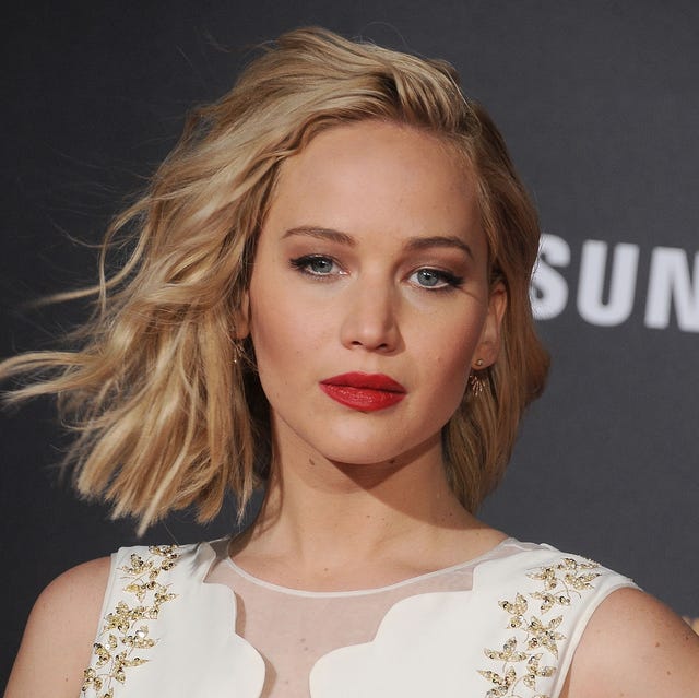 花嫁必見 ジェニファー ローレンスの白ドレスルック15選 花嫁必見 ジェニファー ローレンスの白ドレスルック15選
