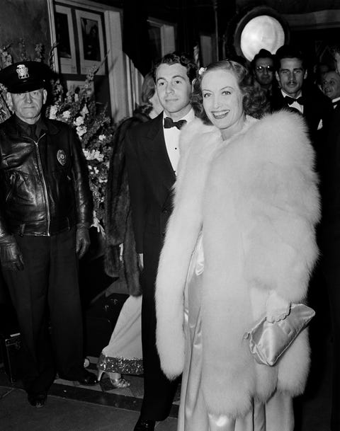 40 Photos Of Joan Crawford Throughout Her Life