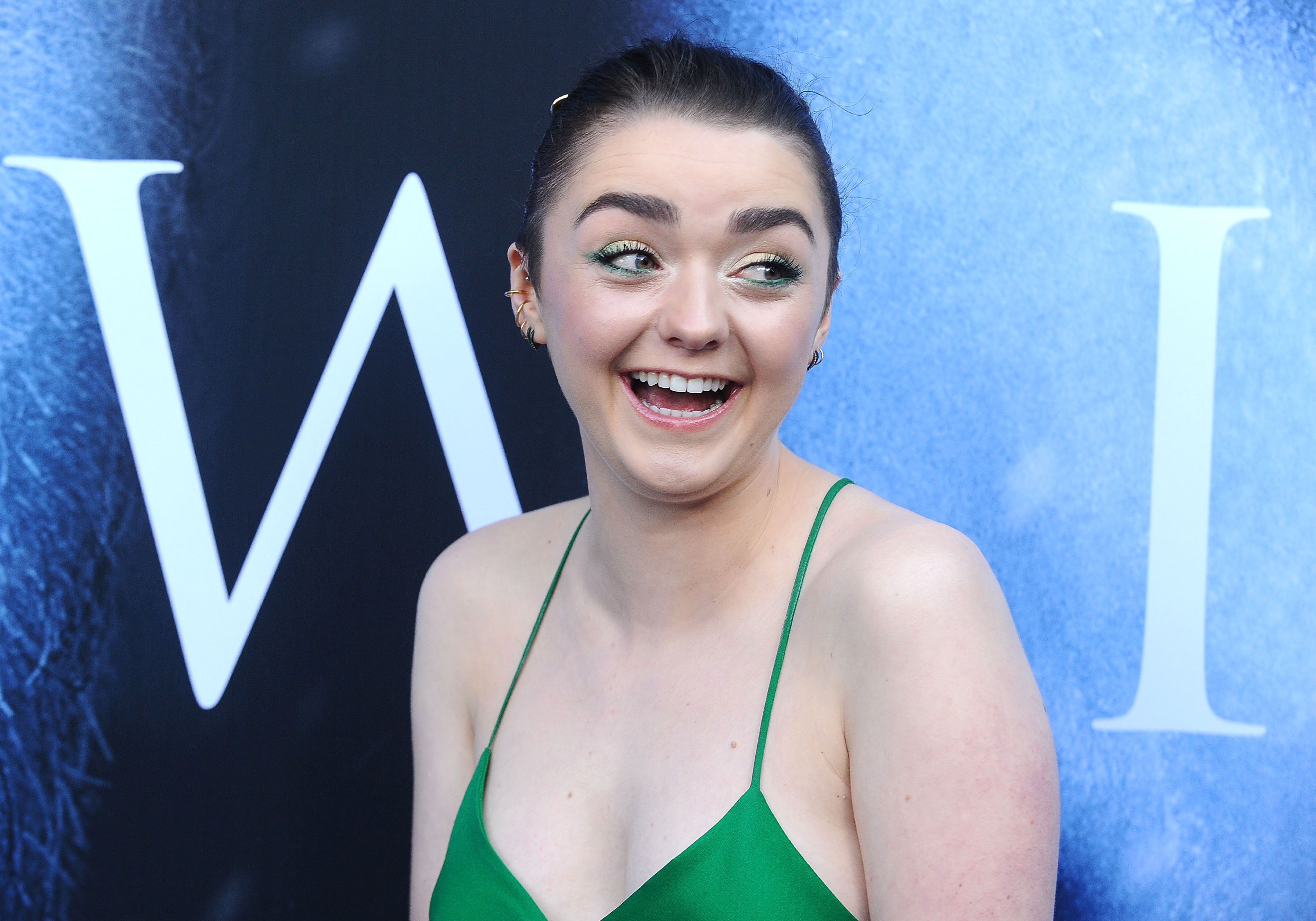 Next photo of Maisie Williams