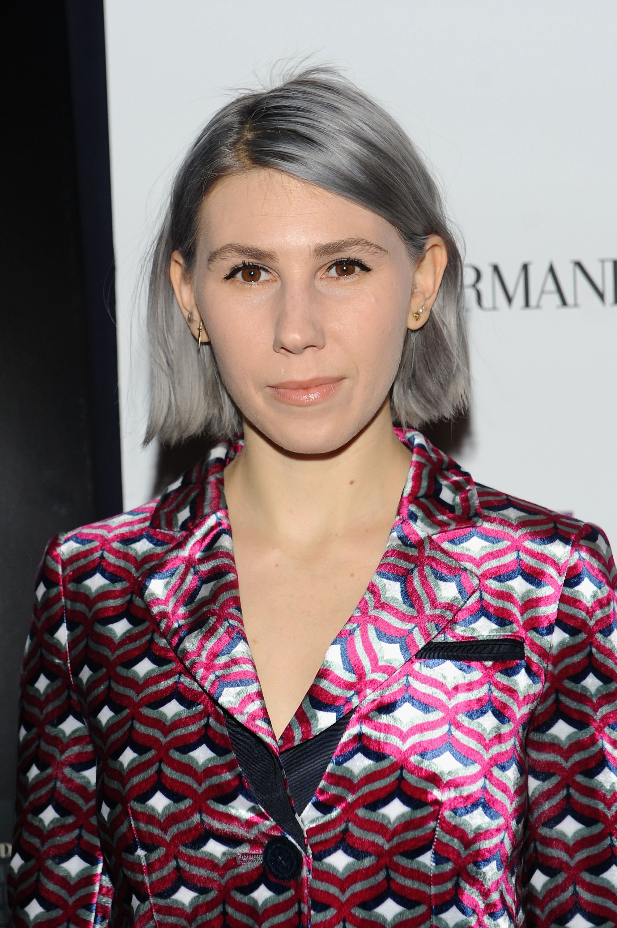 15 Celebrities With Gray Hair - Women Who Transitioned To Gray 15 Celebrities With Gray Hair - Women Who Transitioned To Gray