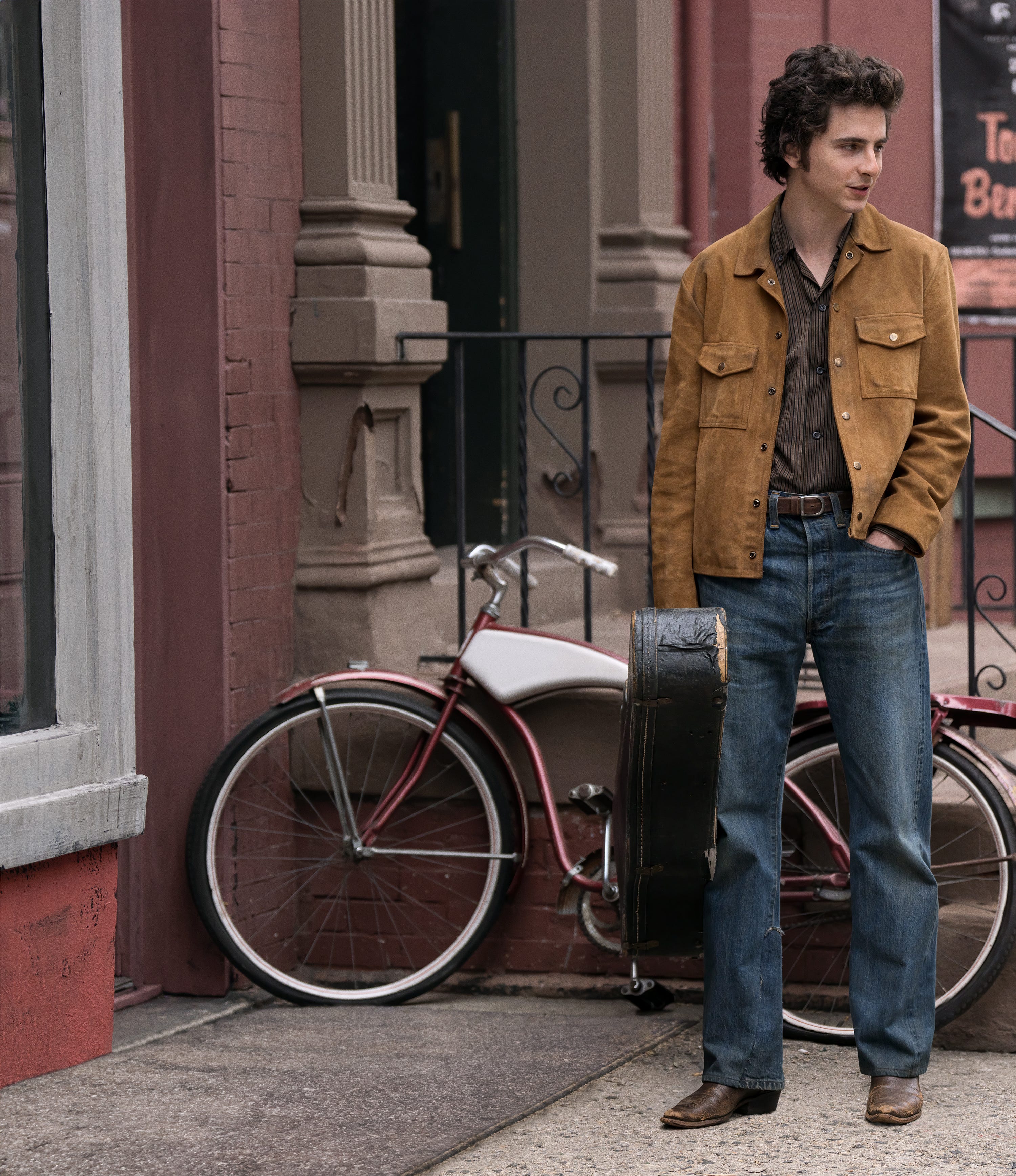 How the Jeans Tell Bob Dylan's Story in <i>A Complete Unknown</i>