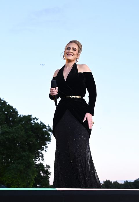 Adele Wears Stunning Schiaparelli Gown During Performance In London’s Hyde Park
