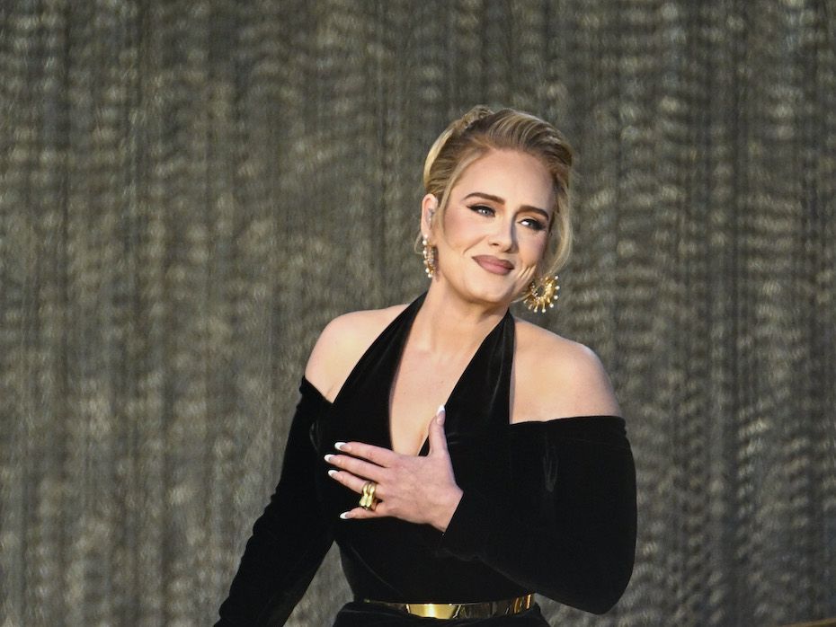 Adele reveals she's suffering with 