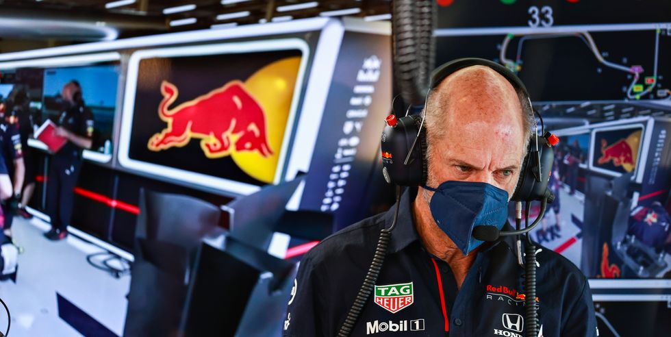 [Imagen: adrian-newey-the-chief-technical-officer...size=980:*]