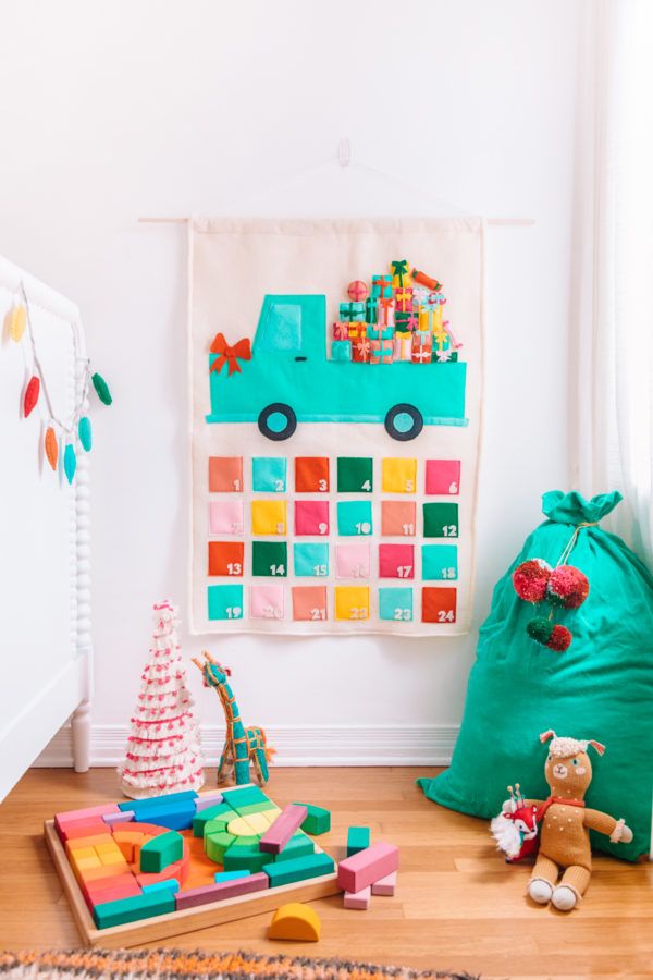 Felt Calendar for Filling Wall Calendar Advent Calendar Christmas Calendar 