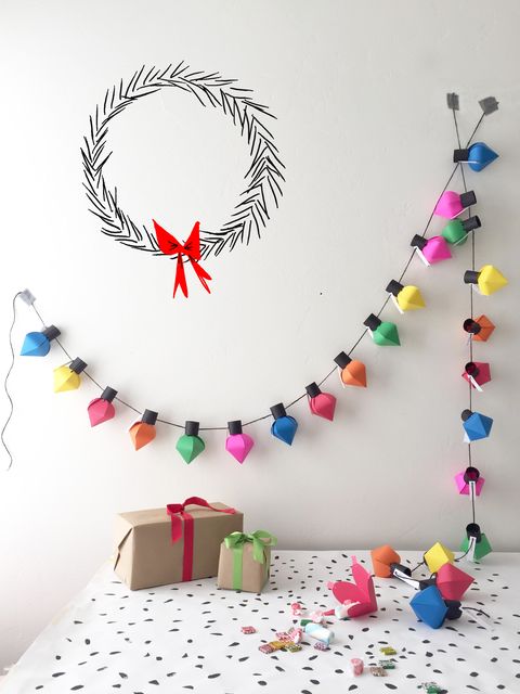 22 Best Paper Christmas Decorations In 2021 Diy Paper Christmas Decorations