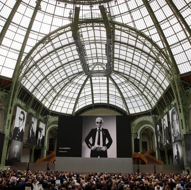 カール ラガーフェルドは 永遠 追悼イベント Karl For Ever の全貌がここに ハーパーズ バザー Harper S Bazaar 公式 カール ラガーフェルドは 永遠 追悼イベント Karl For Ever の全貌がここに ハーパーズ バザー Harper S Bazaar 公式