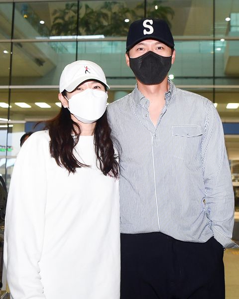 son ye jin and hyun bin returned home through incheon international airport after their honeymoon on april 28th in incheon, south korea photoosen