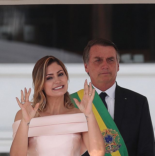 ブラジルのボルソナロ大統領夫人 ミシェル ボルソナロの美麗なるご公務ファッション