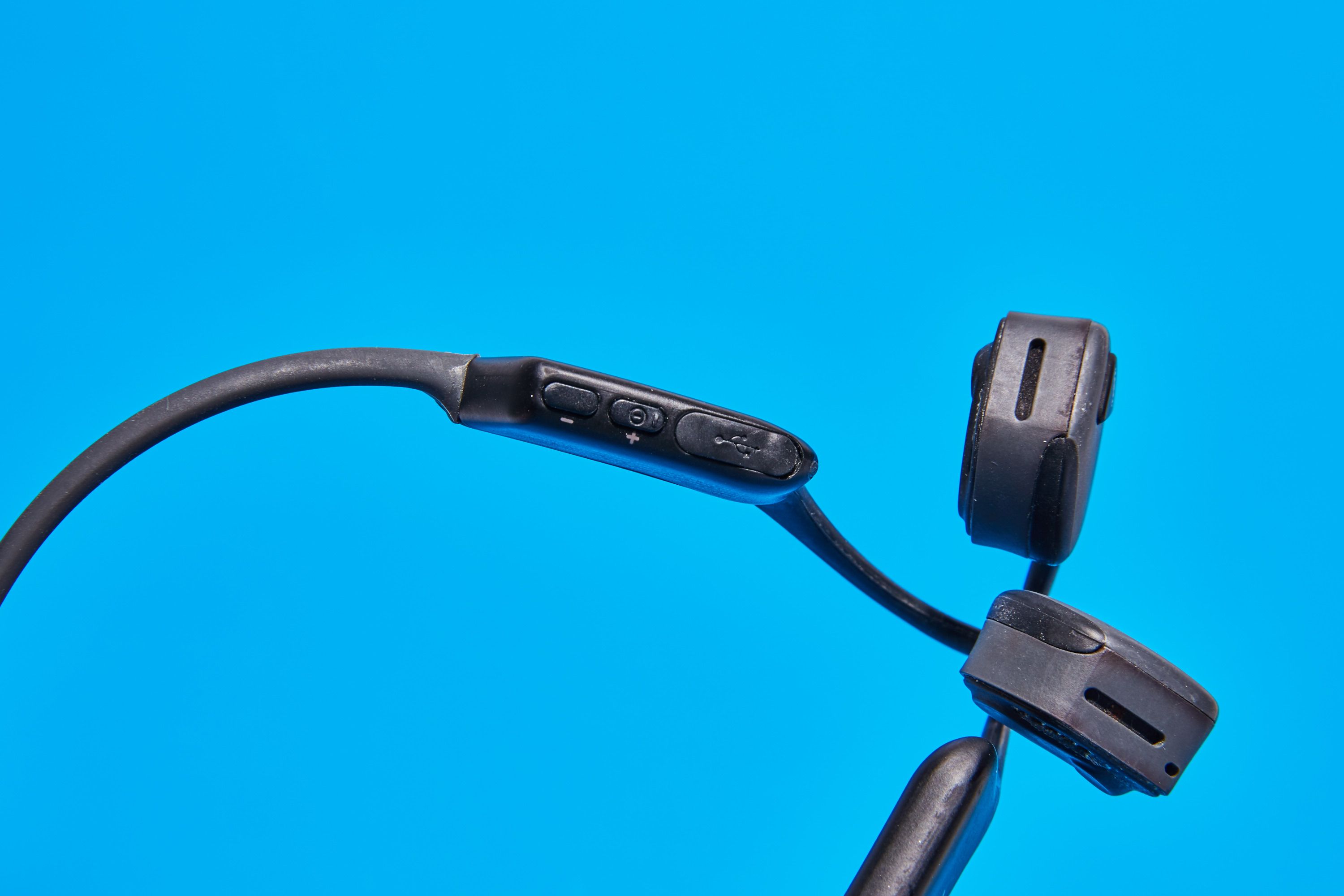pairing aftershokz with apple watch