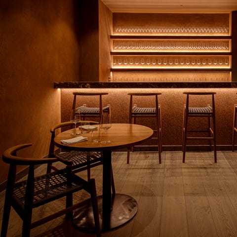 Akoko restaurant bar