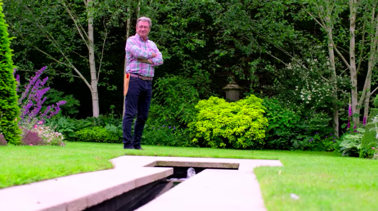 Virtual Tour Of Alan Titchmarsh's Garden At His Hampshire Home