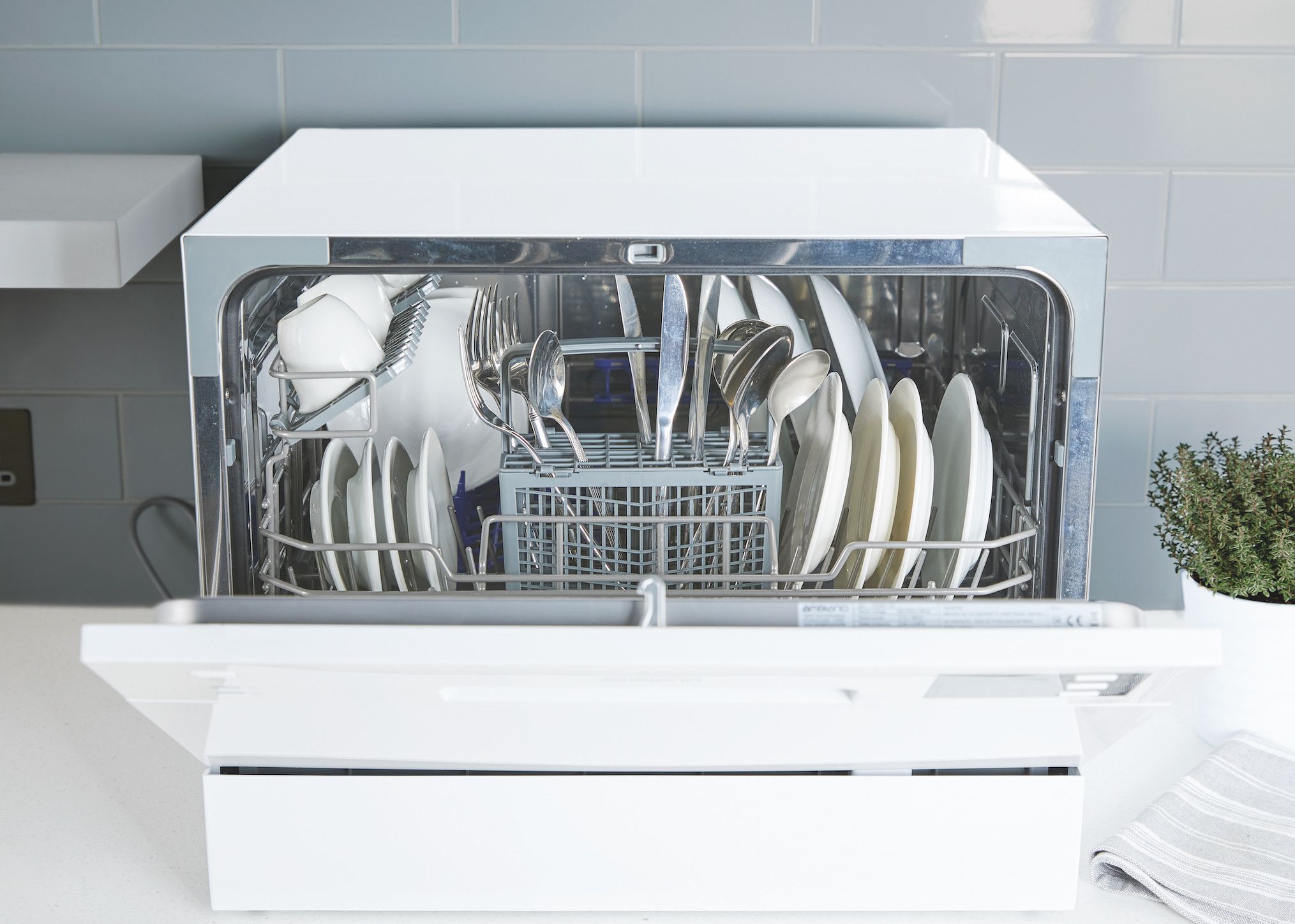 biggest countertop dishwasher