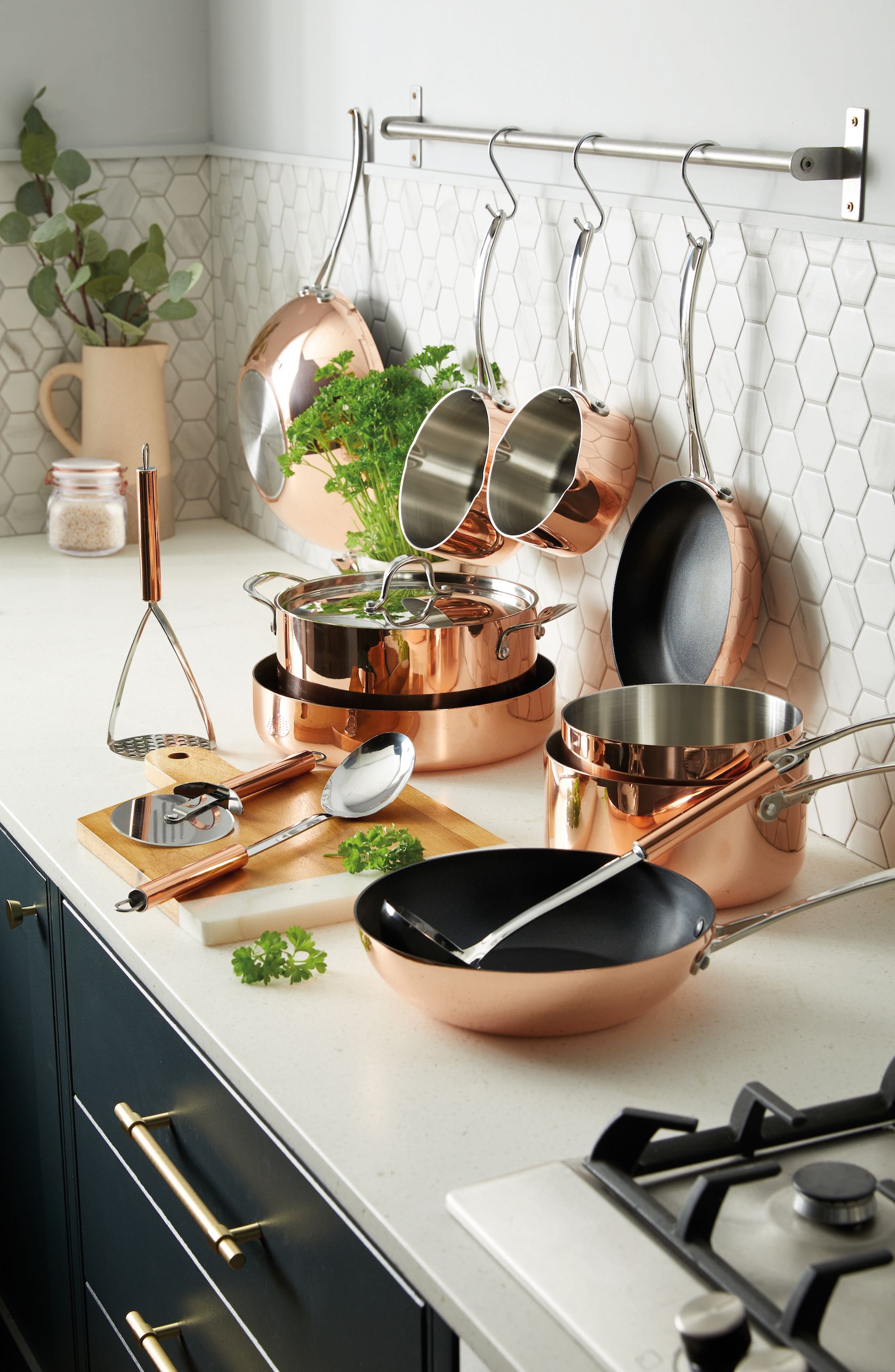 Aldi S Copper Kitchen Cookware Range Is Here Aldi Special Buys