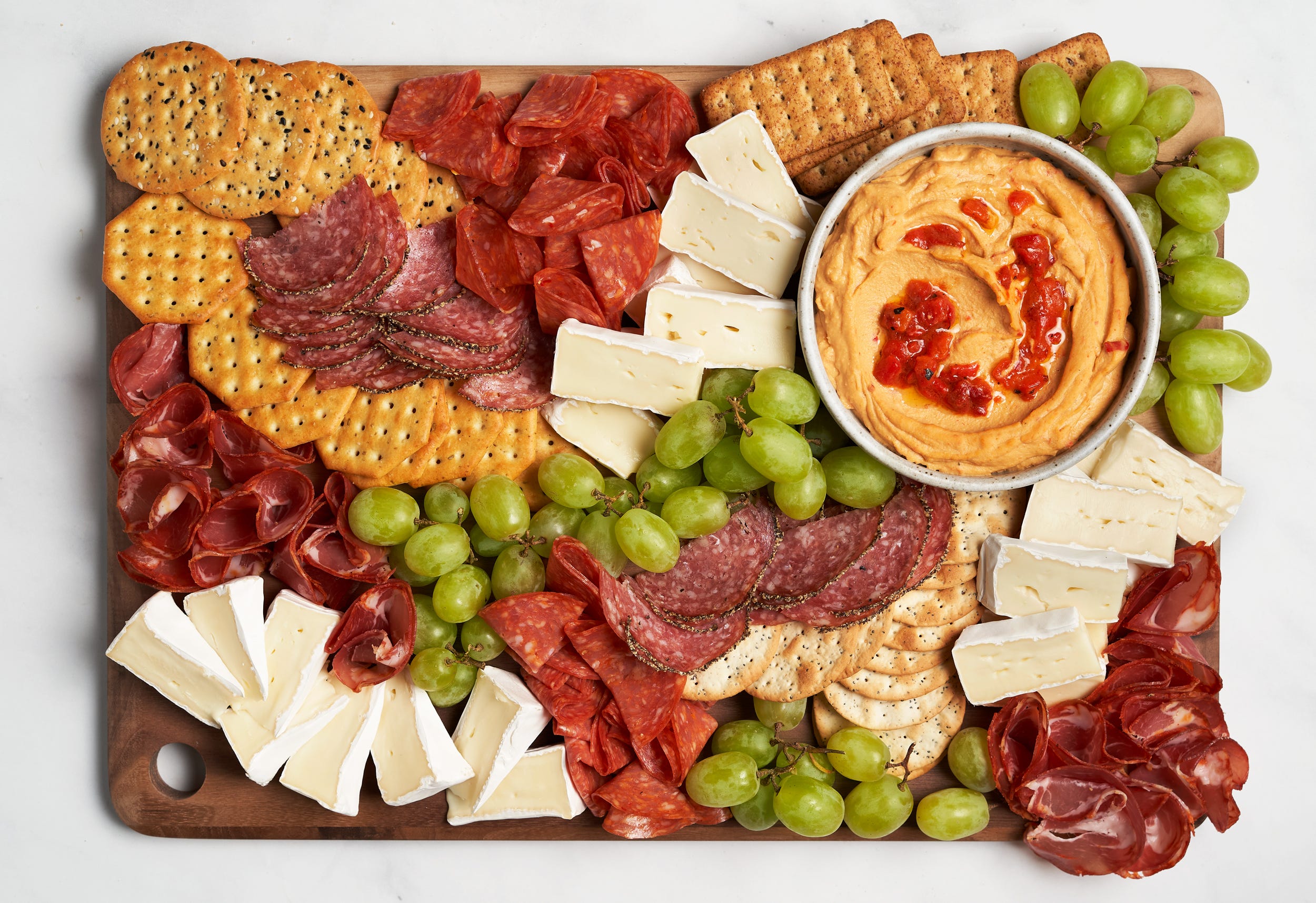 How to Build an Epic Holiday Charcuterie Board for $15