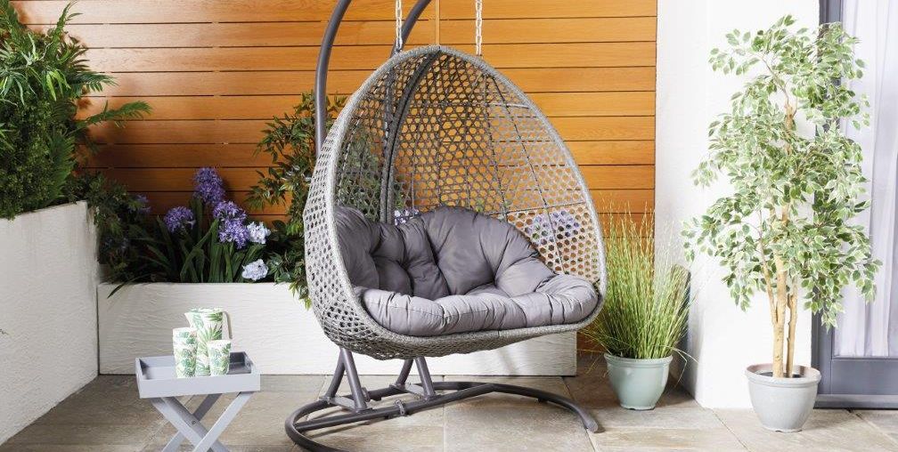 Minimalist Aldi Egg Chair 2020 for Large Space