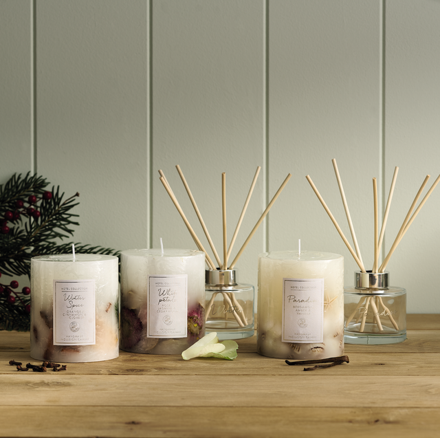 aldi launches luxury inclusion candles