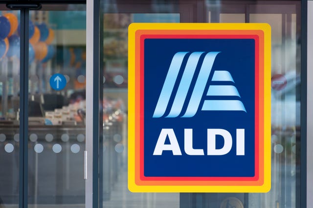 Aldi Launches Christmas in June — #AldiJunemas