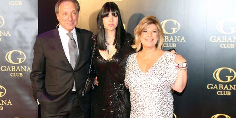 Alejandra Rubio con sus padres Alejandra Rubio con Terelu Campos y Alejandro Rubio