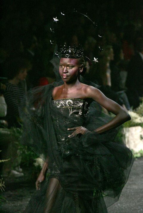 2005 paris fashion week dior haute couture