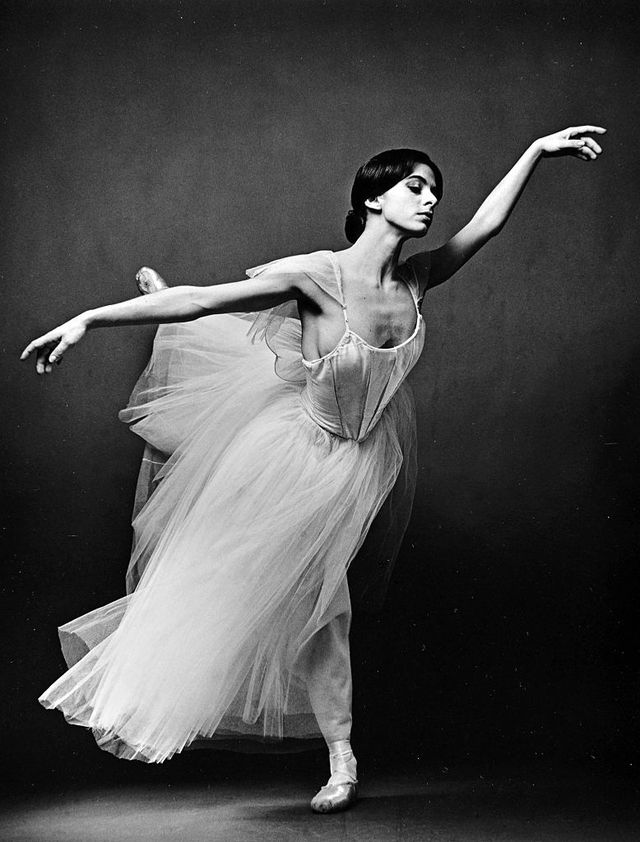 alessandra ferri in abt's giselle, 1987 photo by jack mitchellgetty images