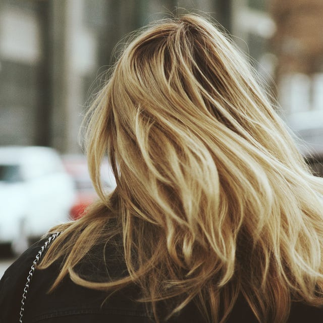Zo verzorg je je haar het best in de winter haar-verzorgen-winter