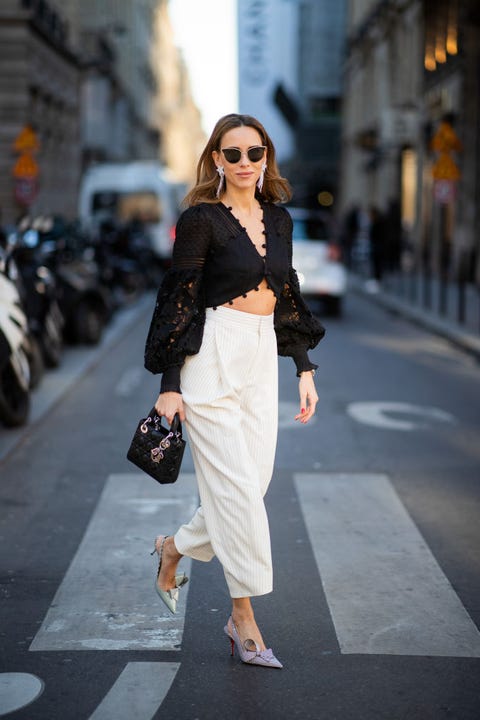 19 秋冬コレクション おしゃれエリートが集う場所 パリコレストリートスナップ ハーパーズ バザー Harper S Bazaar 公式 19 秋冬コレクション おしゃれエリートが集う場所 パリコレストリートスナップ ハーパーズ バザー Harper S Bazaar 公式
