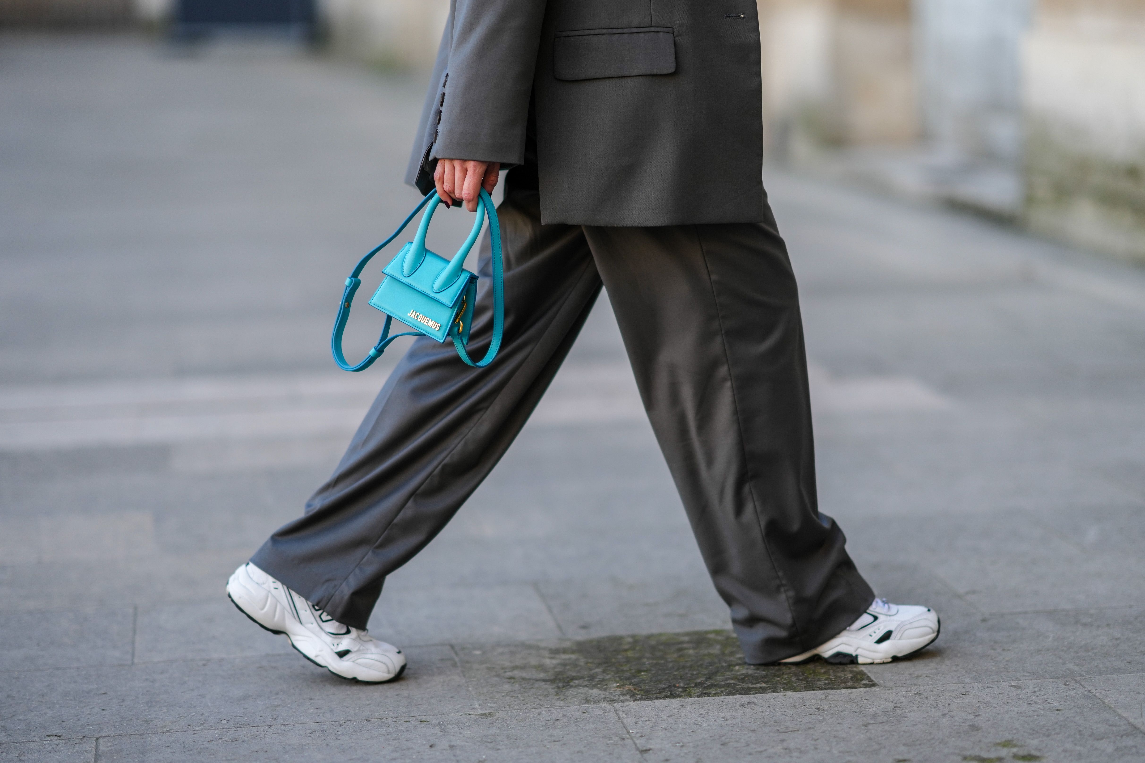 low-top trainers in leather with branded lace loop