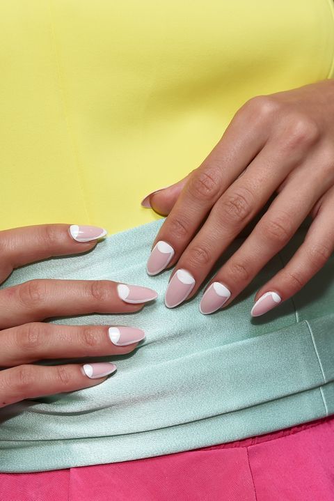 480px x 719px - The Best Spring 2020 Nail Trends, Straight From the Runways