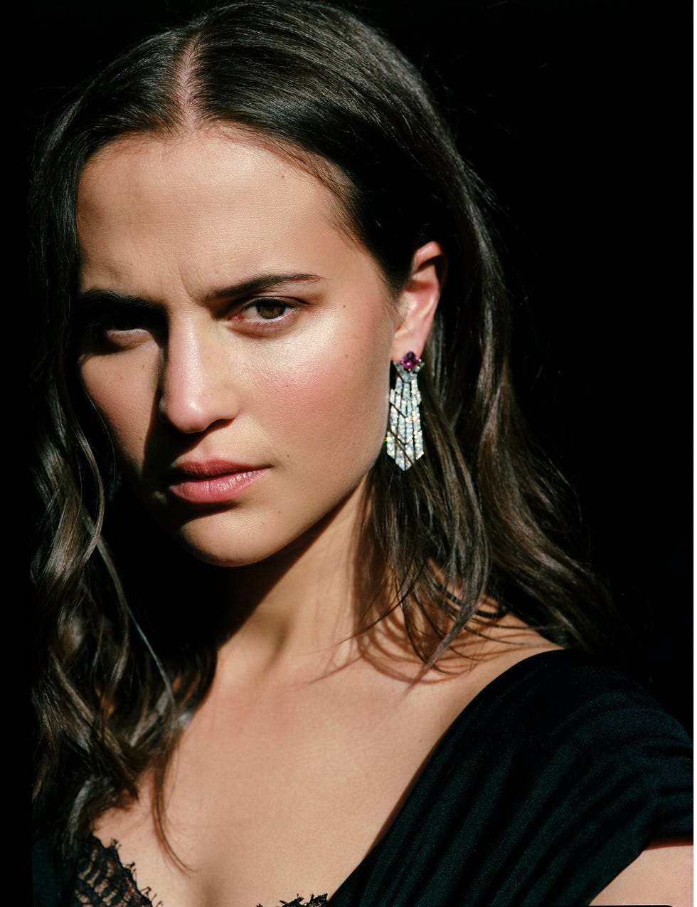 Alicia Vikander Louis Vuitton High Jewelry 2021 Campaign - theFashionSpot