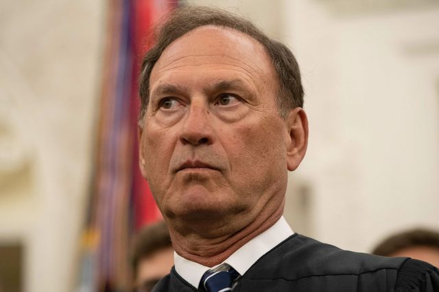 associate justice samuel alito participates in the swearing in ceremony for defense secreaty mark esper in the oval office at the white house in washington, dc, on july 23, 2019   the senate tuesday voted overwhelmingly 90 to 8 to confirm president donald trump's pick for secretary of defense, mark esper, giving the pentagon its first permanent chief since james mattis stepped down in january photo by nicholas kamm  afp        photo credit should read nicholas kammafp via getty images