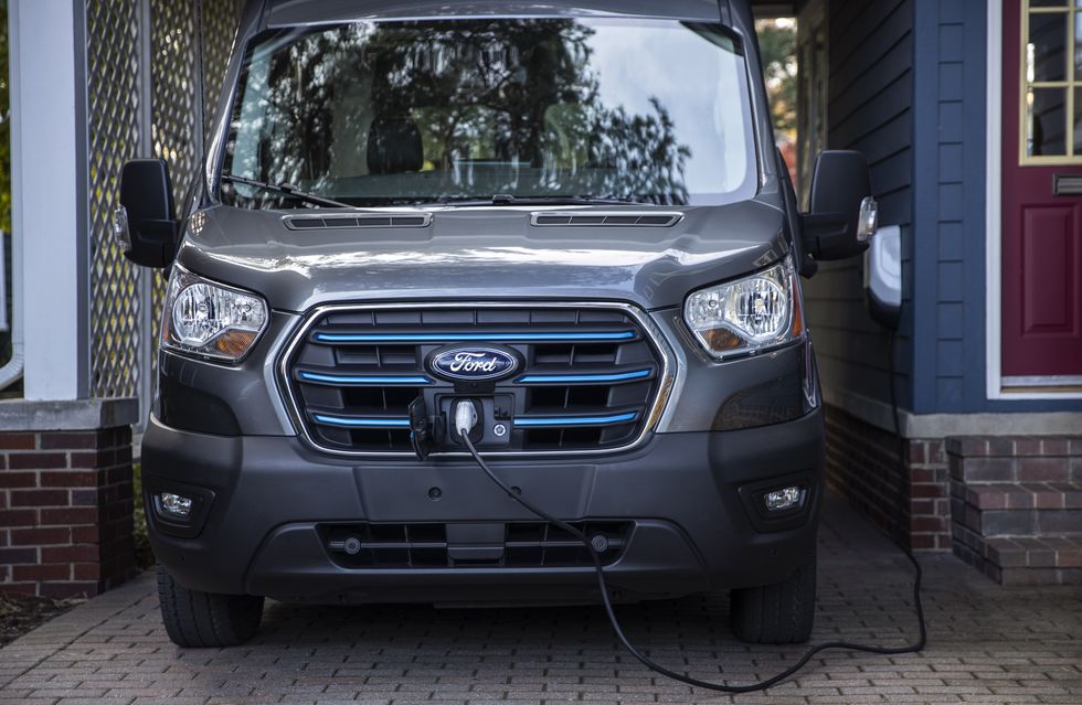 Ford Starts Delivering E-Transit Electric Vans to Buyers