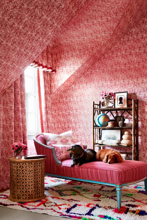 matchy matchy decorating trend in reading nook