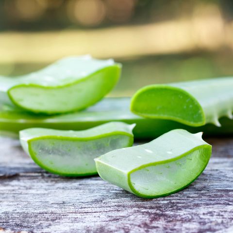 8 Benefits Of Aloe Vera For Skin According To Dermatologists
