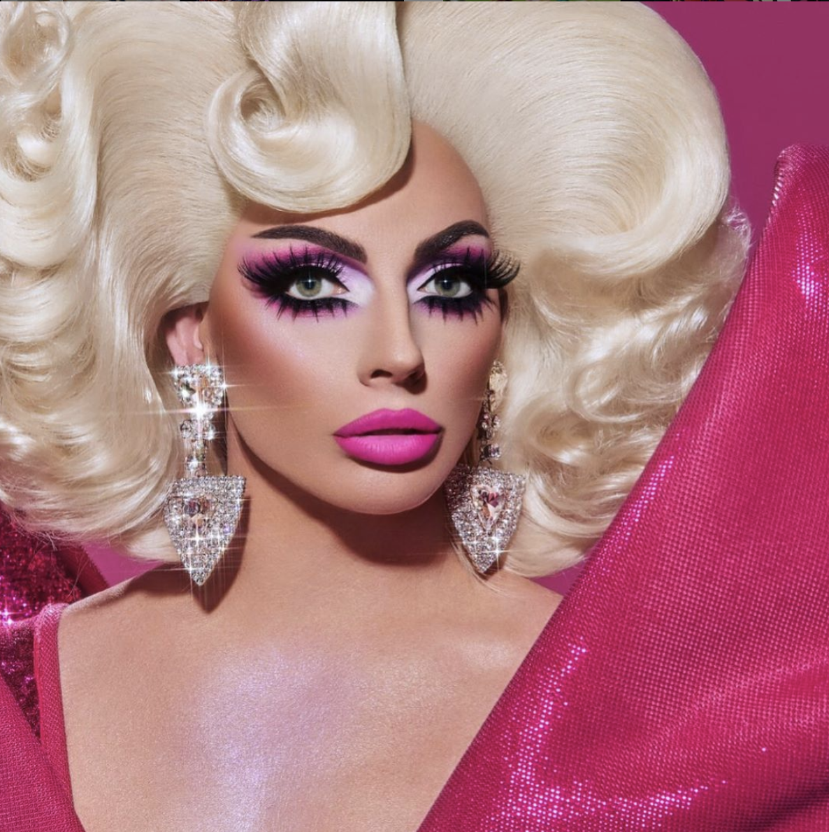 The 44-yaşında 175 cm uzunluğunda Alyssa Edwards tarihli 2024