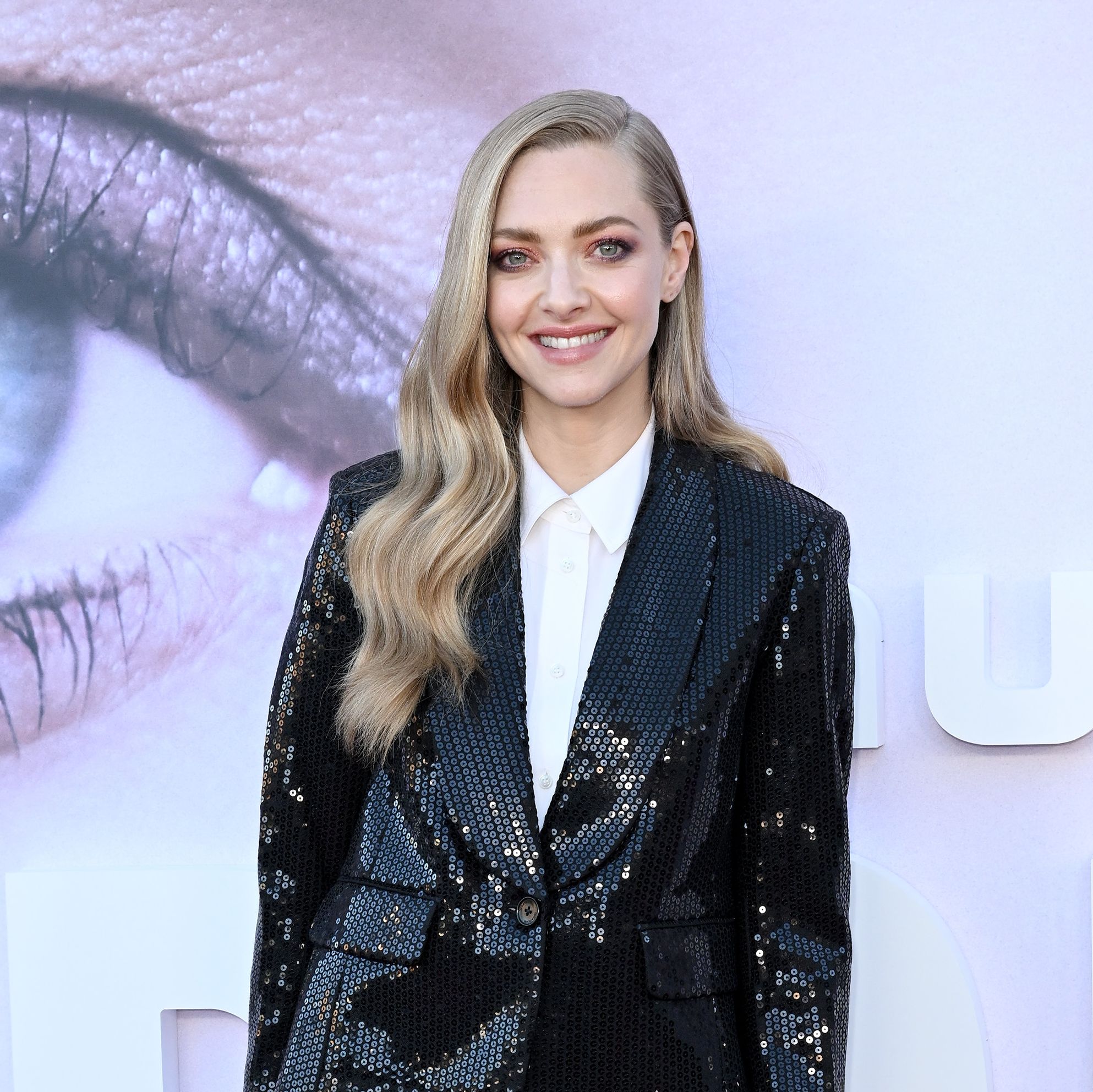 Amanda Seyfried Admits She Lost Out to Ariana Grande for the Role of Glinda in 'Wicked'