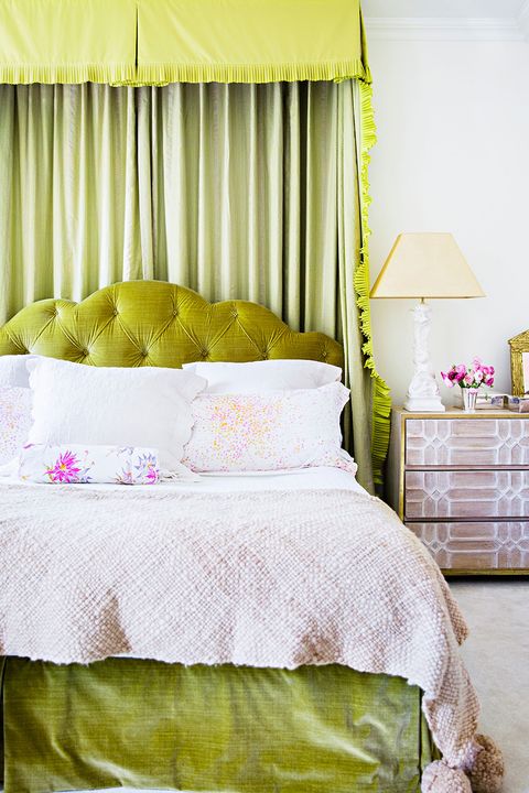 22 Green Bedroom Design Ideas For A Fresh Upgrade - Yellow And Green Bedroom Decorating Ideas
