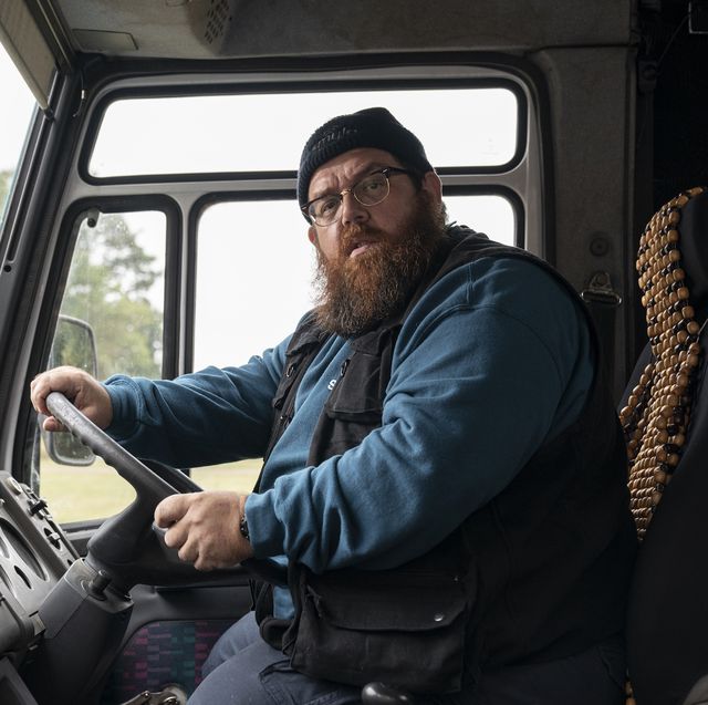 nick frost as gus roberts in new amazon original truth seekers