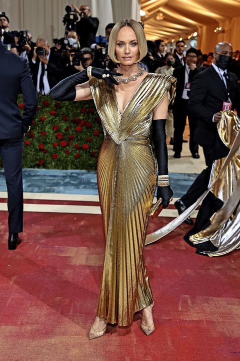 All The Looks Celebrities Wore to the 2022 Met Gala Red Carpet