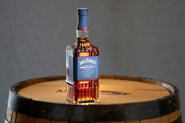 bottle of jack daniels american single malt whiskey