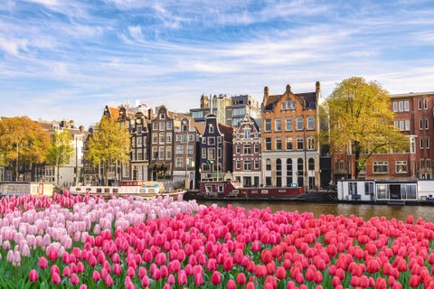 7 Best Places to Visit in April 2022 - Top Travel Destinations in April