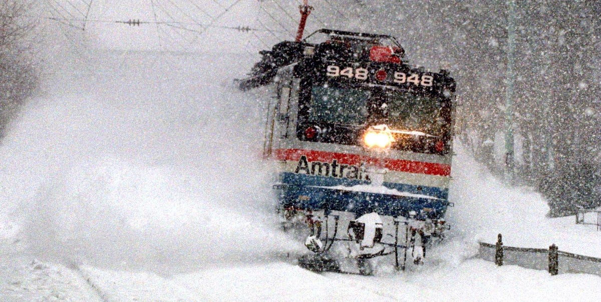 amtrak train with 183