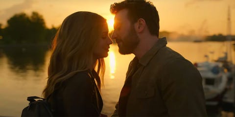 ghosted ana de armas and chris evans ghosted ana de armas and chris evans