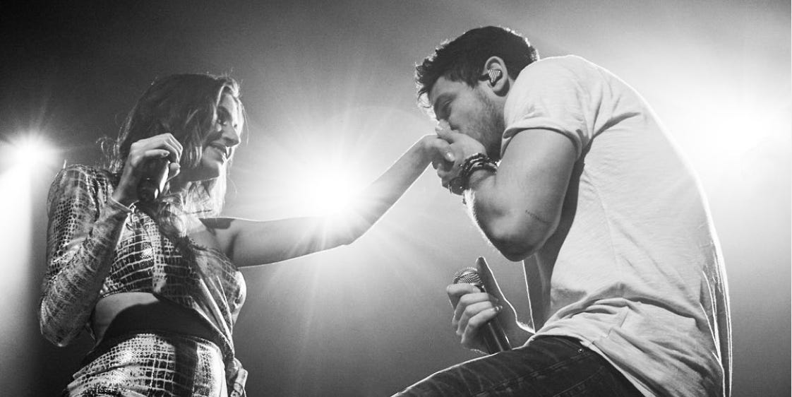 El Motivo Por El Que Ana Guerra Y Cepeda Pararon Su Concierto