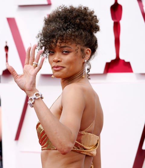 The Best Jewelry from the 2021 Academy Awards