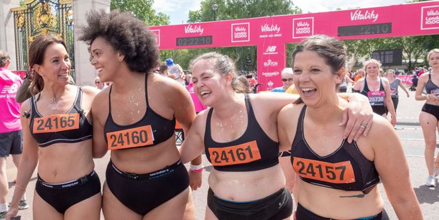 Vitality London 10K: Cientos de mujeres corren en ropa interior para apoyar el movimiento body-positive You'