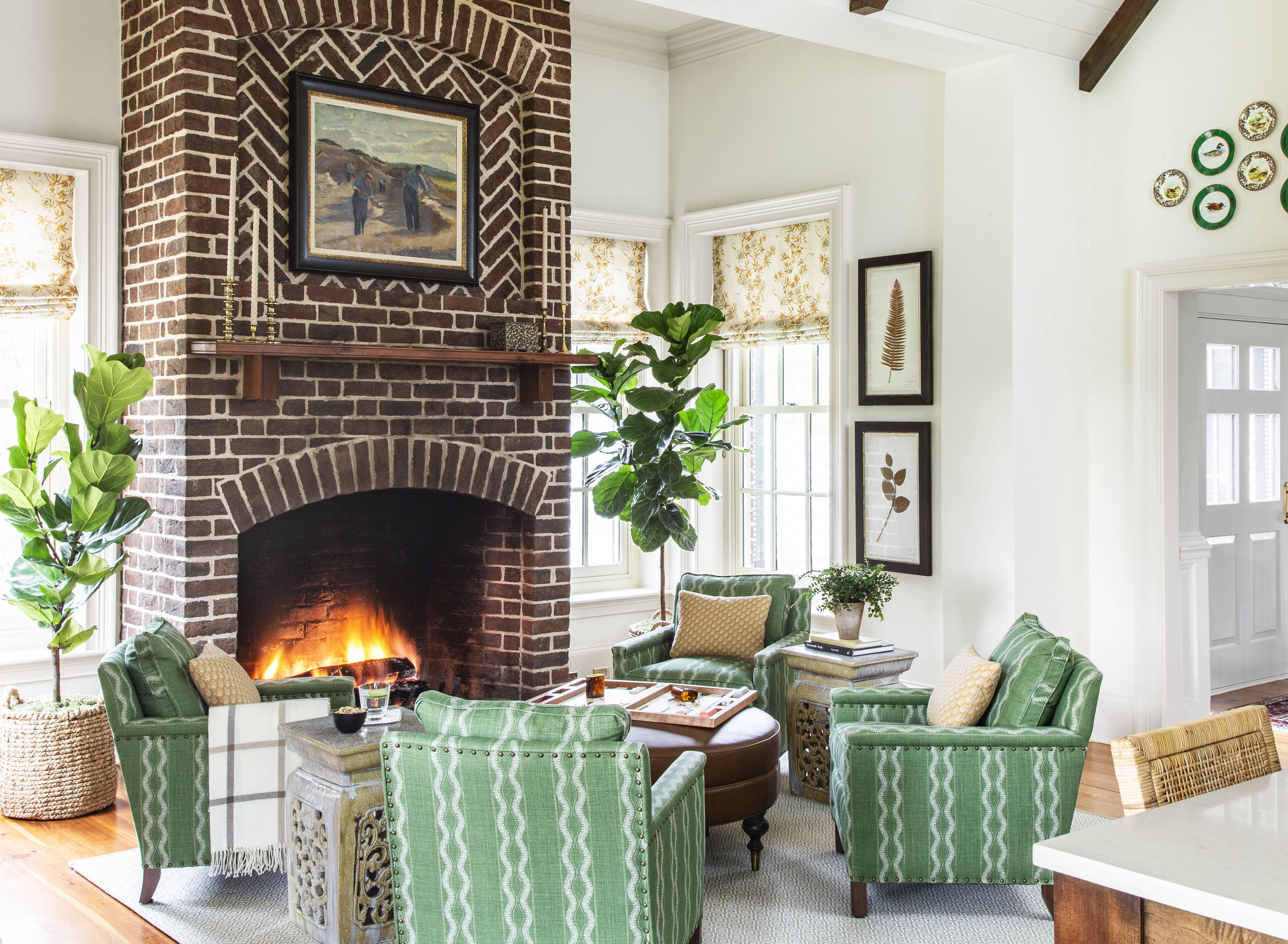 Featured image of post Living Room Layout With Fireplace And Tv On Different Walls - Place it perpendicular to your fireplace.