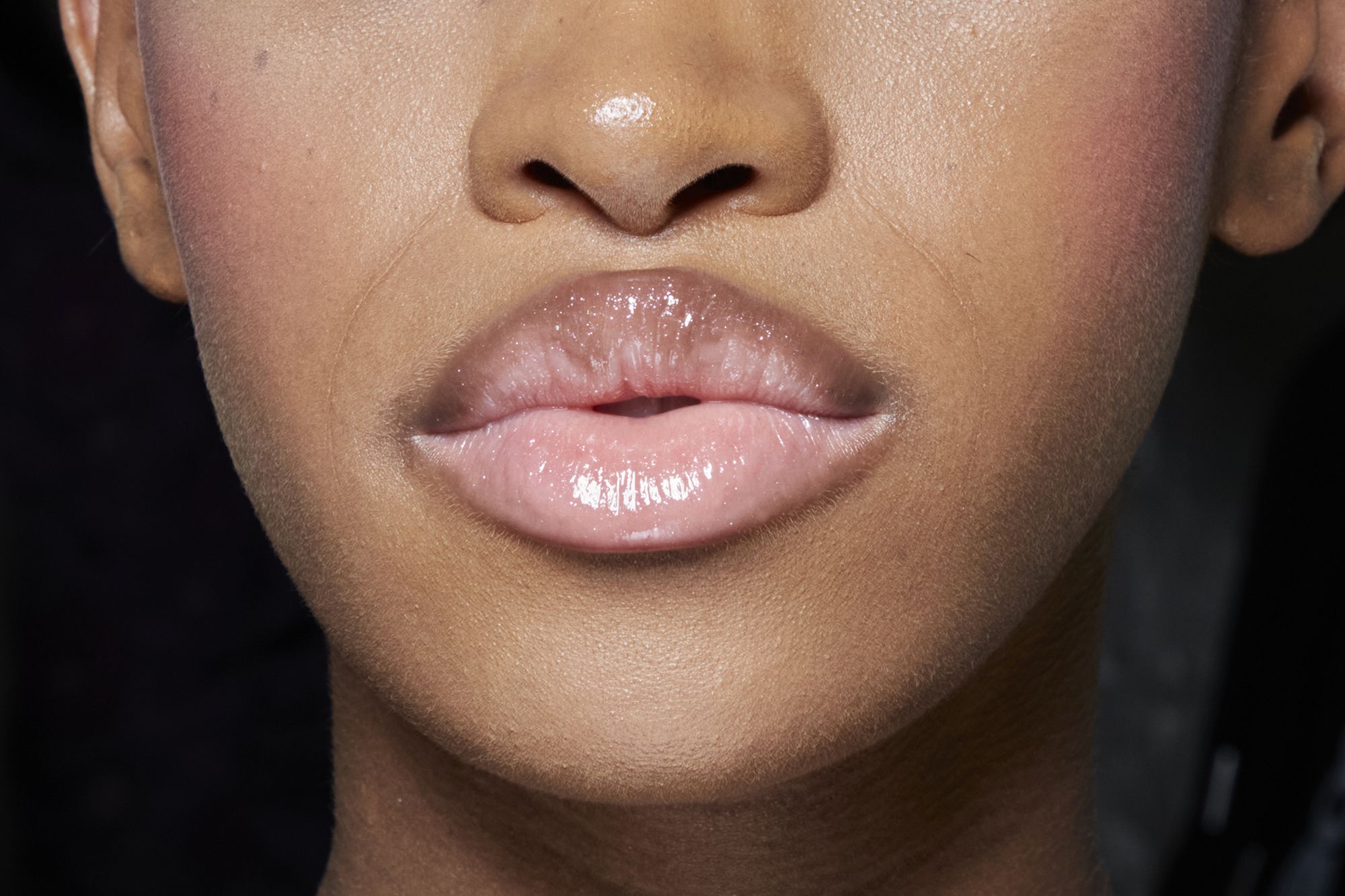 how to get rid of a lip tattoo at home