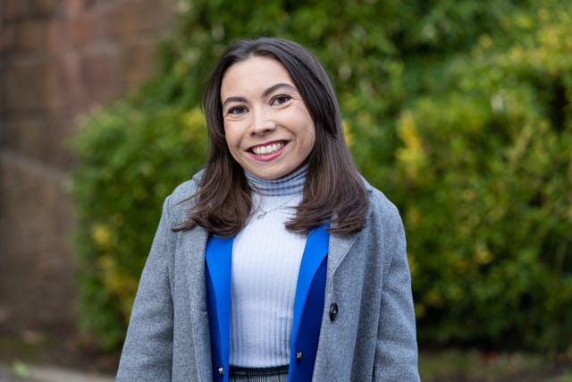 annabelle davis as lacey lloyd, hollyoaks